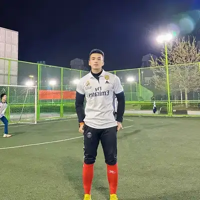 王佑